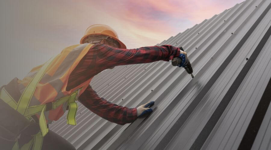 Expert Emergency Roof Repairs services in Saint Hedwig, TX